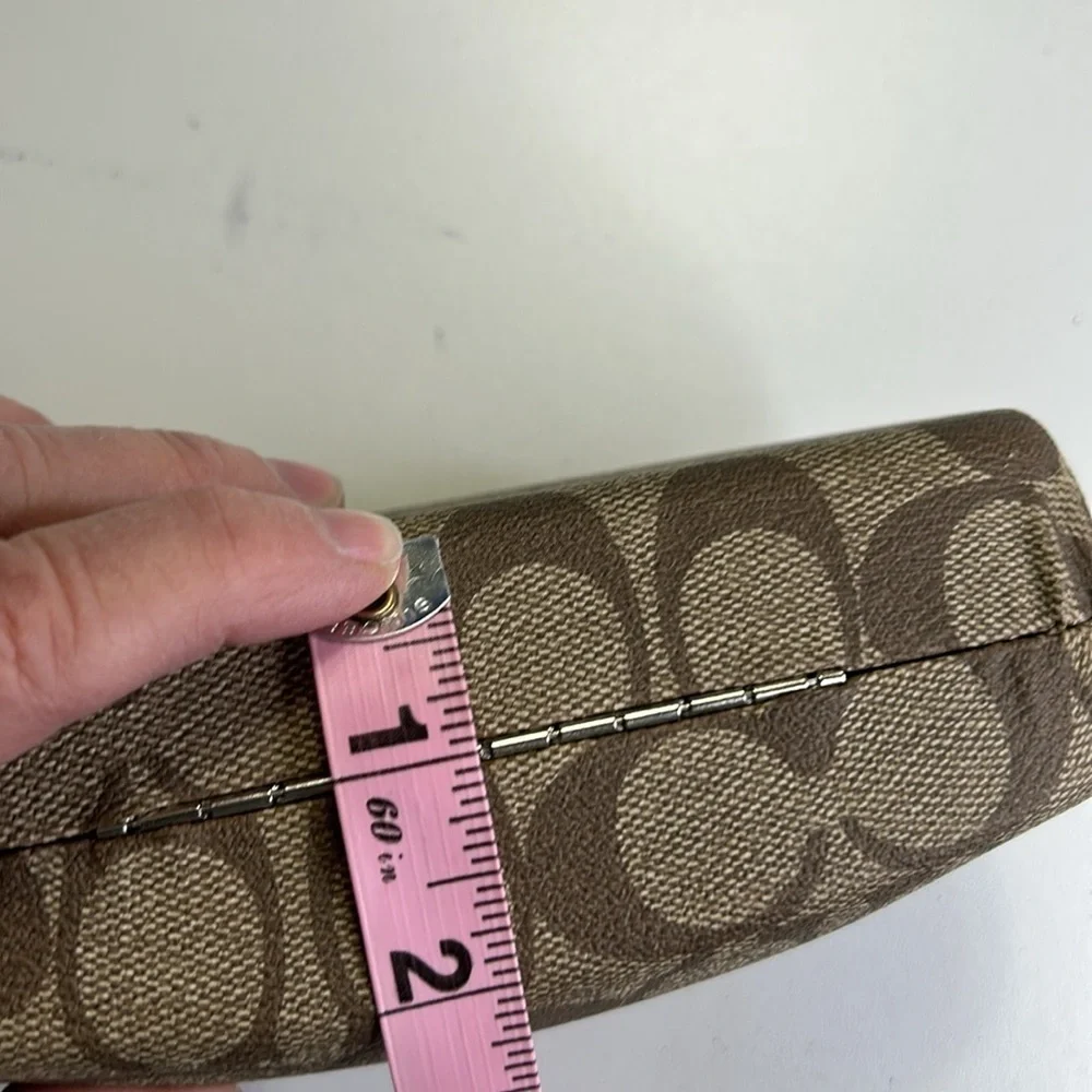 COACH HARD SHELL HINGED EYEGLASS/SUNGLASS CASE